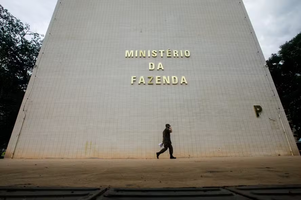 No momento, você está visualizando União paga R$ 244 milhões em dívidas de estados e municípios em setembro