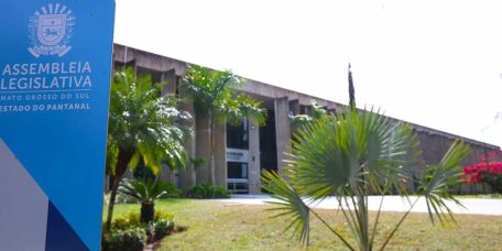 alems-protocola-primeiro-projeto-lei-2026