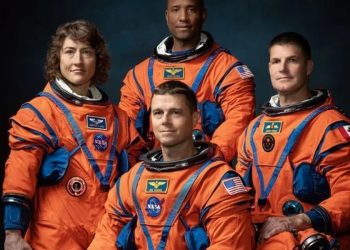 artemis-ii-inicia-retorno-a-terra-apos-passar-pelo-lado-oculto-da-lua