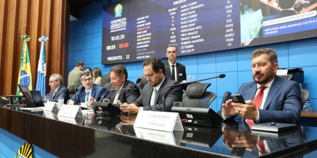 audiencia-prestacao-contas-ocorre-alems