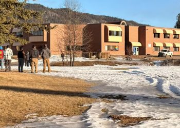 autora-do-ataque-a-tiros-em-escola-canadense-tinha-18-anos