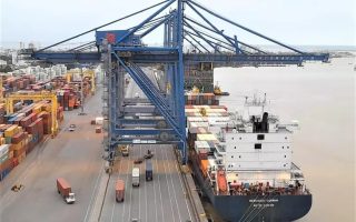 balanca-comercial-registra-superavit-de-us-77-bilhoes