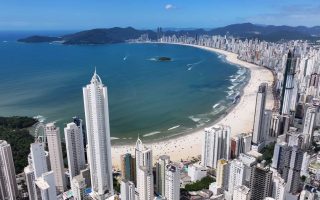 balneario-camboriu-muro-subterraneo-vai-proteger-orla