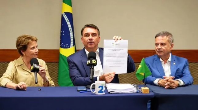 bancada-do-agro-declara-apoio-a-flavio-bolsonaro