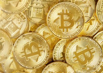 bitcoin-tenta-romper-a-barreira-dos-us-125-mil-em-2025