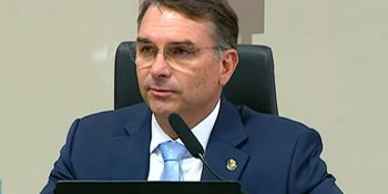 bolsonaro-confirma-indicacao-de-flavio-a-presidencia