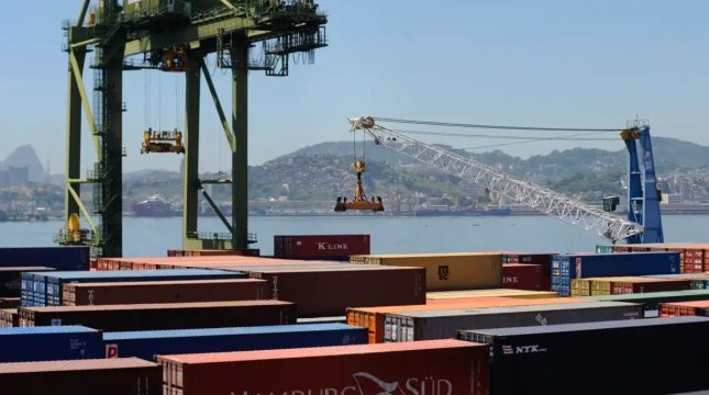 brasil-projeta-superavit-2026