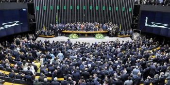 camara-aprova-urgencia-contra-sigilo-em-despesas-publicas