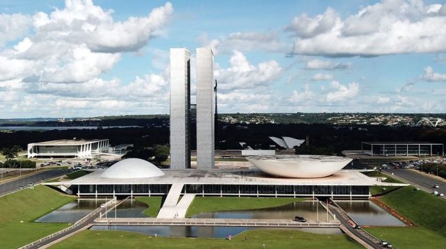 congresso-tenta-votar-loa-sexta