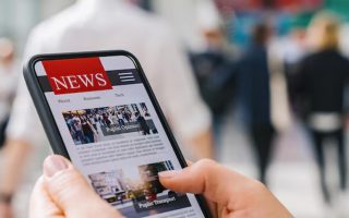 conteudo-na-imprensa-influencia-no-momento-da-compra