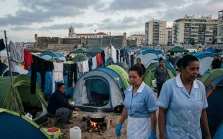 crise-de-moradia-em-portugal-empurra-brasileiros-para-rua
