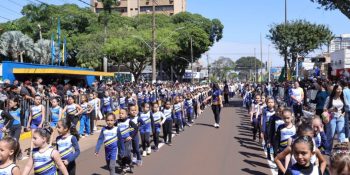 desfile-7-setembro-reuniu-31-mil-pessoas-dourados