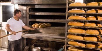 dia-do-pao-padaria-fatura-r-24-milhoes-por-ano-com-receitas