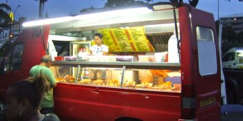 dourados-abre-vagas-comercio-natal-encantado