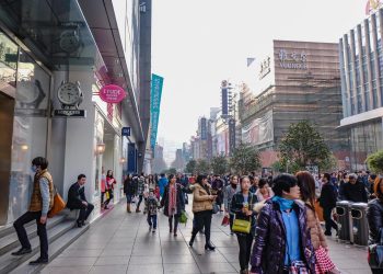 economia-da-china-desacelera-e-riscos-de-tarifas-dos-eua-sobem