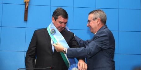 emenda-alems-altera-data-posse-governador