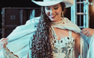 estudante-ufms-vence-concurso-rainha-rodeio