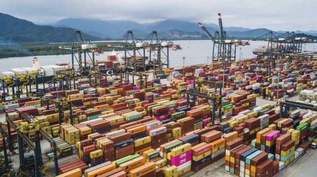 exportacoes-batem-recorde-e-contas-externas-caem-em-junho