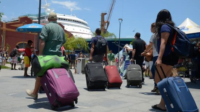 faturamento-do-turismo-no-brasil-bate-recorde-em-2026