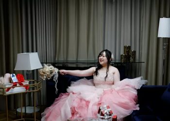 japonesa-se-casa-com-noivo-que-ela-mesma-criou-no-chatgpt