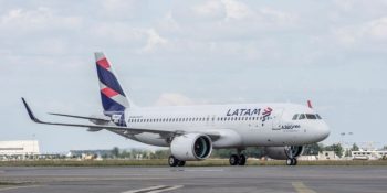 latam-aterrissa-aeroporto-dourados-jato-moderno