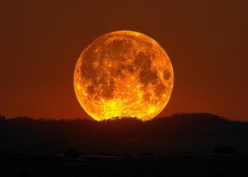 maior-superlua-de-2025-ilumina-o-ceu-esta-semana