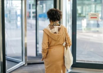 mulheres-deixam-o-mercado-de-trabalho-dos-eua-em-ritmo-recorde