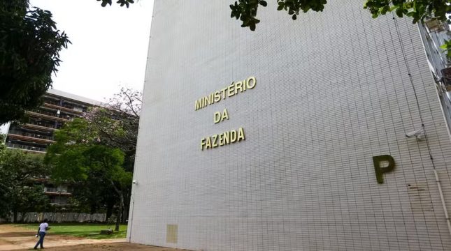orgao-do-senado-projeta-deficit-de-r-861-bilhoes-no-governo