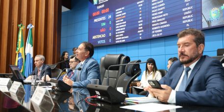 pl-alems-versa-prioridade-pessoa-idosa