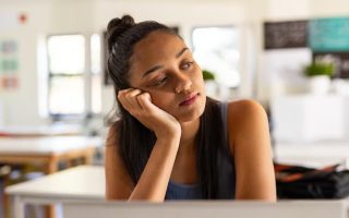 professor-de-harvard-diz-que-o-tedio-traz-felicidade