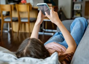 reino-unido-pode-proibir-redes-sociais-para-menores-de-16-anos