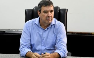 riedel-propoe-reajuste-de-381-a-servidores-de-ms