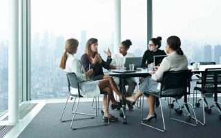 santander-abre-inscricoes-programa-lideranca-feminina