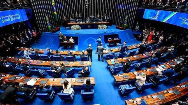 senado-tem-segunda-sessao-de-debate-sobre-fim-da-escala-6x1